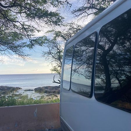 Готель Oahu Camper Adventures Кайлуа Екстер'єр фото