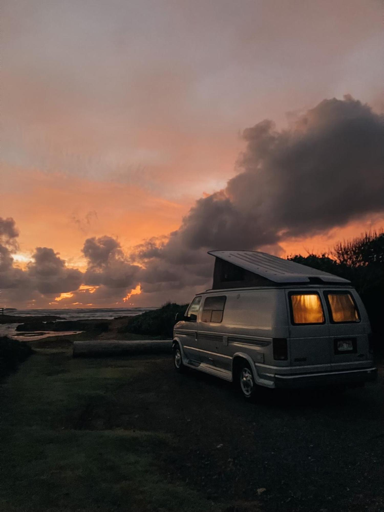Готель Oahu Camper Adventures Кайлуа Екстер'єр фото
