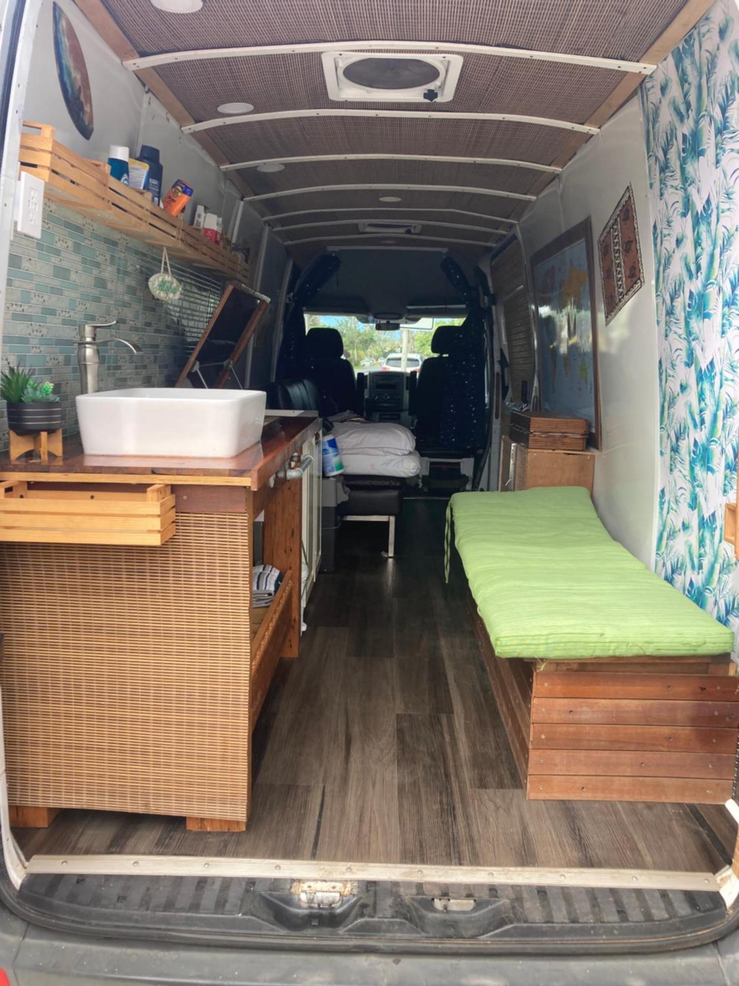 Готель Oahu Camper Adventures Кайлуа Екстер'єр фото